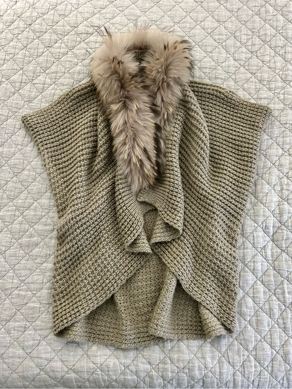 Linda Richards Luxury Mohair Raccoon Fur Knit Shrug Stone KN-32 OS NWT